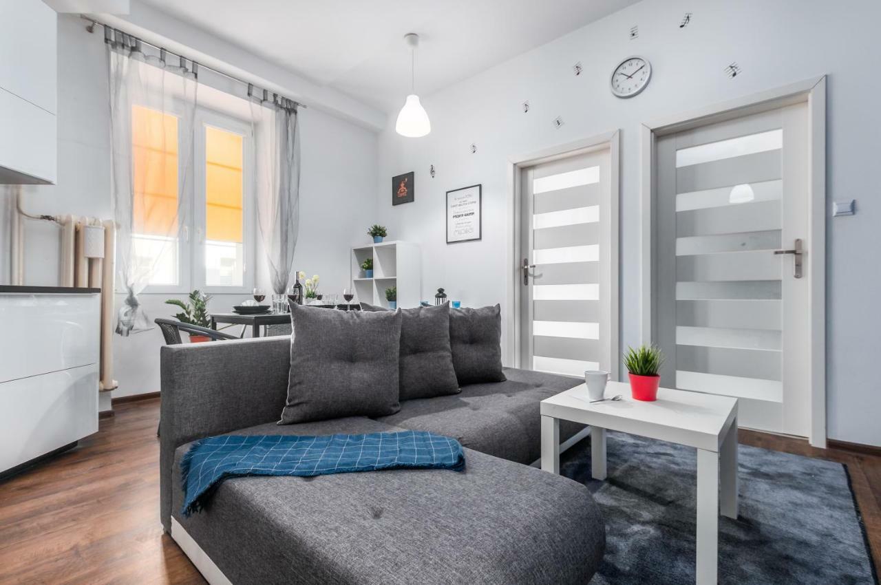 Apartments Madelaine Warsaw By Noclegi Renters Esterno foto